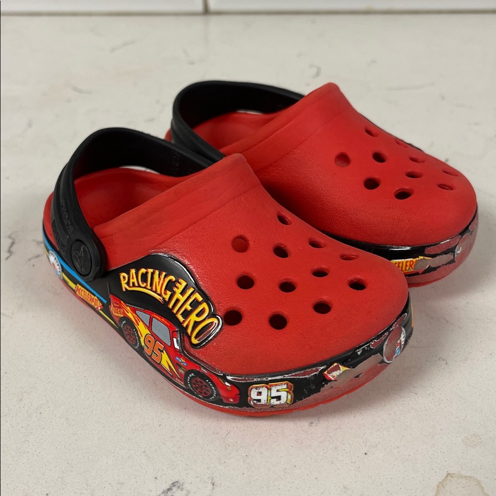 2022 Crocs Disney x Band Clog Toddler 'Fun Lab Cars - Flame' Size 6 - Picture 16 of 17